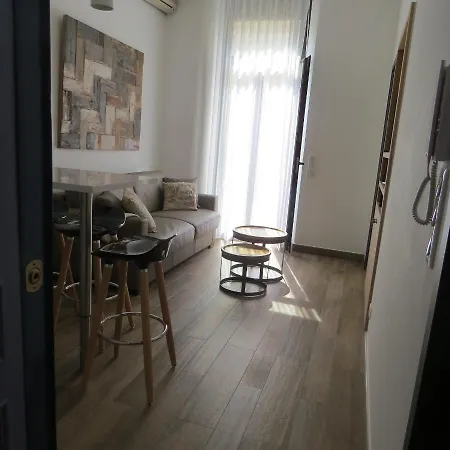 Апартаменты 2 Pieces Rue Hoche